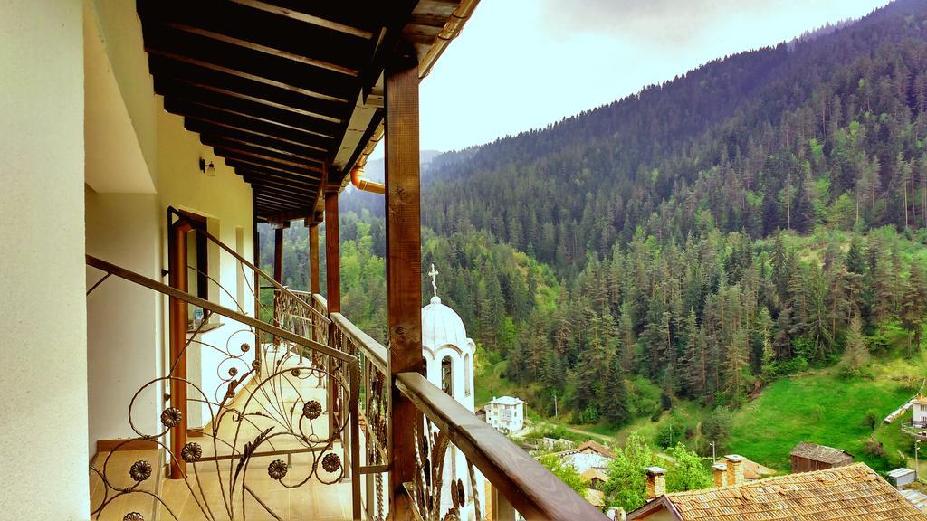 Family Hotel Valchanovata Kashta Fotinovo ภายนอก รูปภาพ