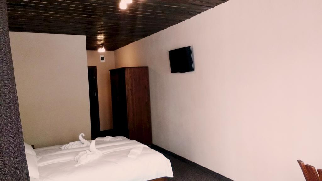 Family Hotel Valchanovata Kashta Fotinovo ภายนอก รูปภาพ