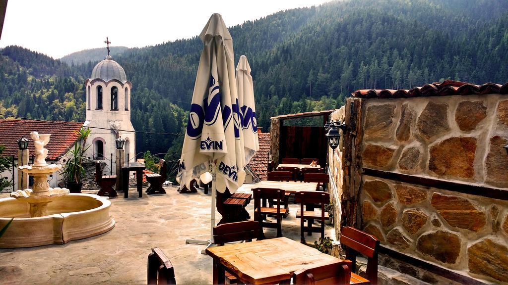 Family Hotel Valchanovata Kashta Fotinovo ภายนอก รูปภาพ