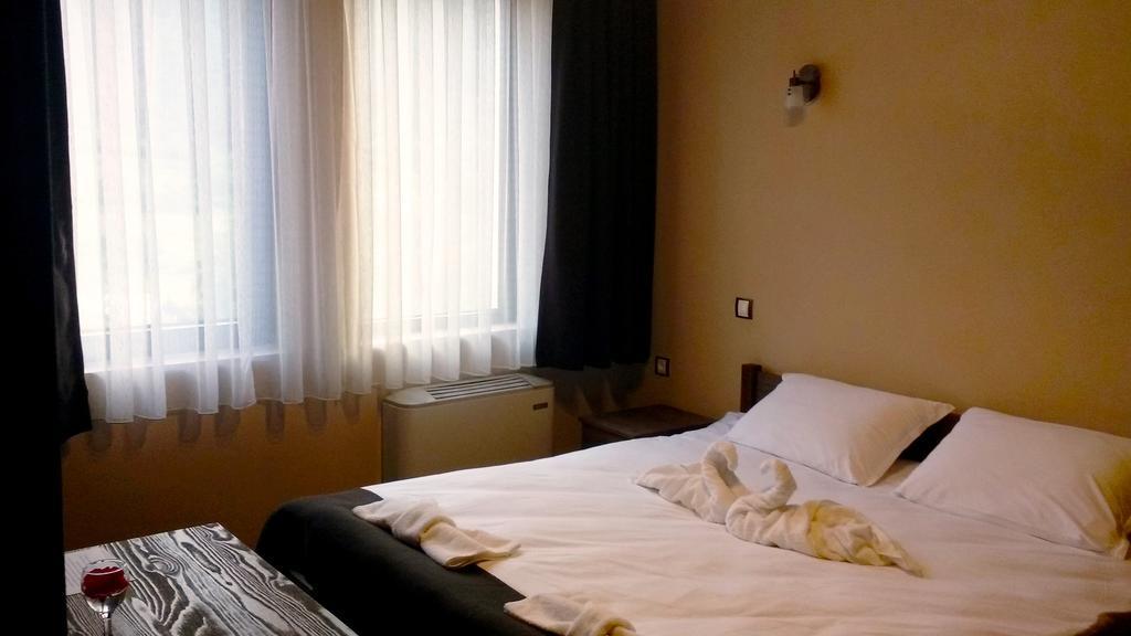 Family Hotel Valchanovata Kashta Fotinovo ภายนอก รูปภาพ