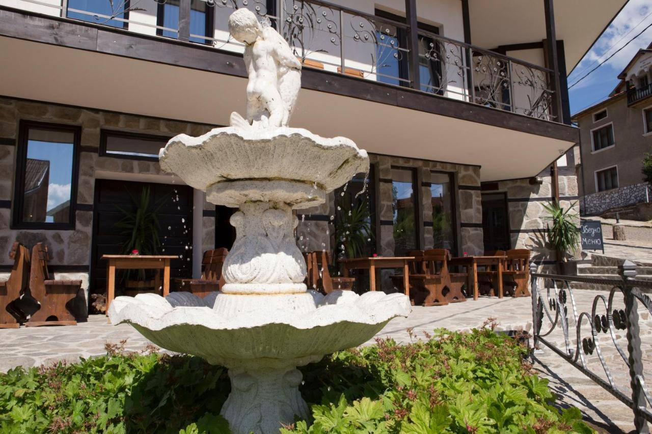 Family Hotel Valchanovata Kashta Fotinovo ภายนอก รูปภาพ